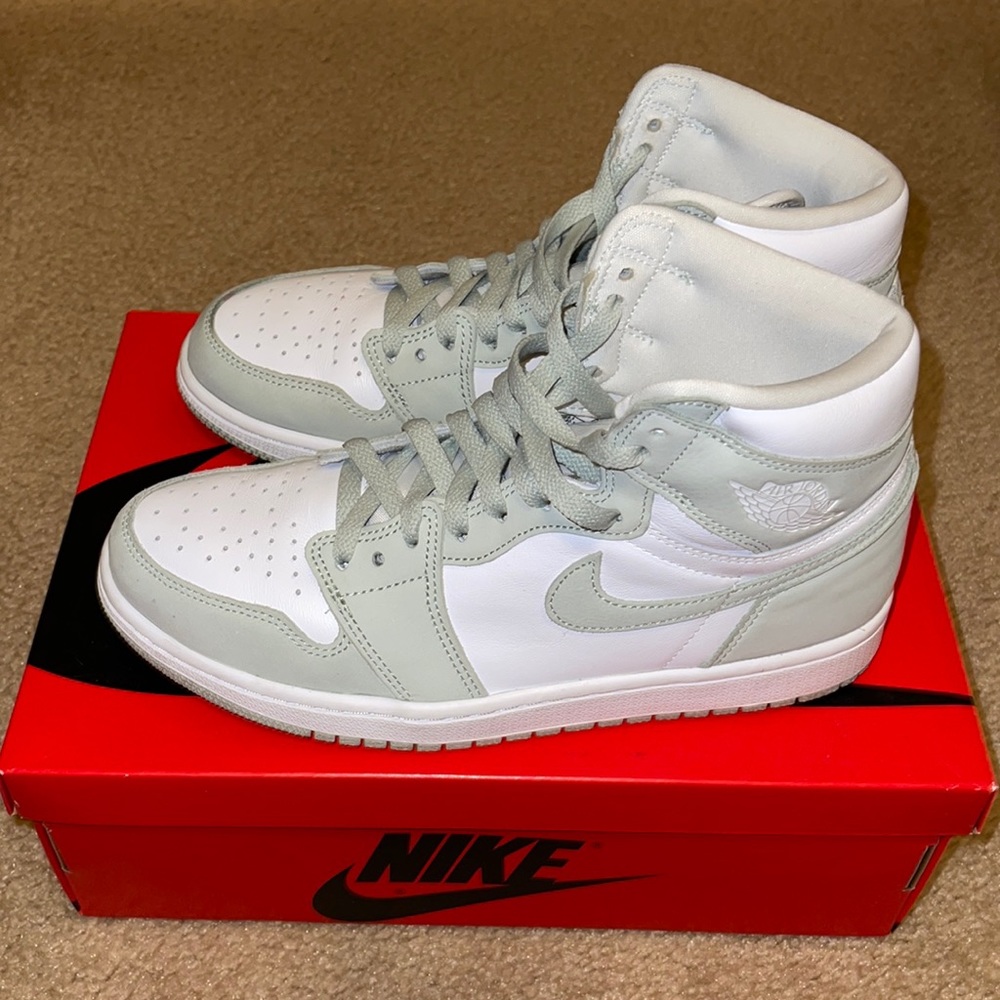 Nike Air Jordan 1 High OG Women’s